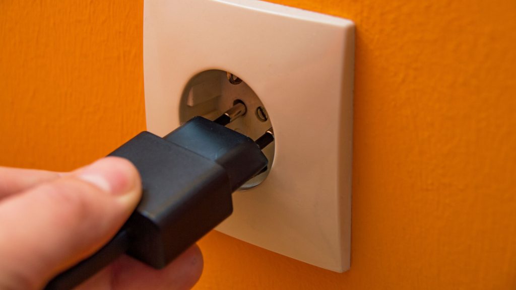 冷蔵庫 電源