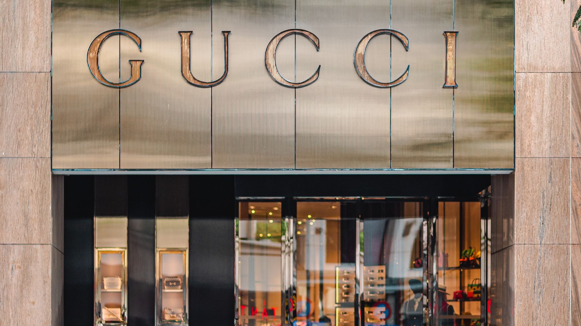 グッチ（GUCCI）セカンドバッグ の買取相場